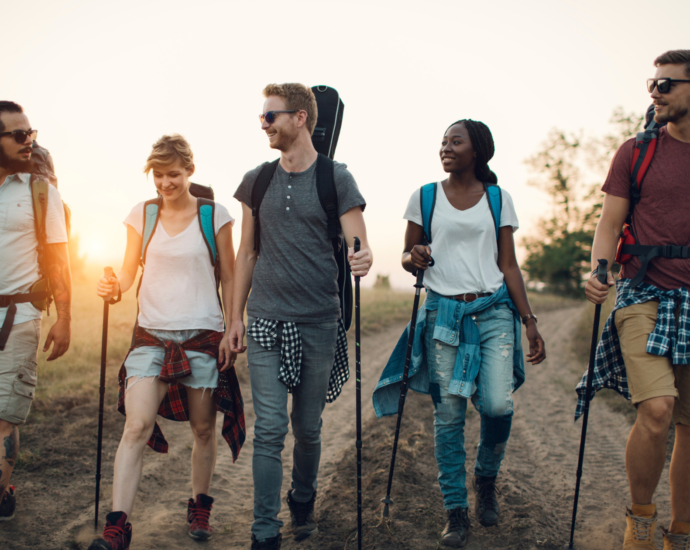group healing hiking in nature